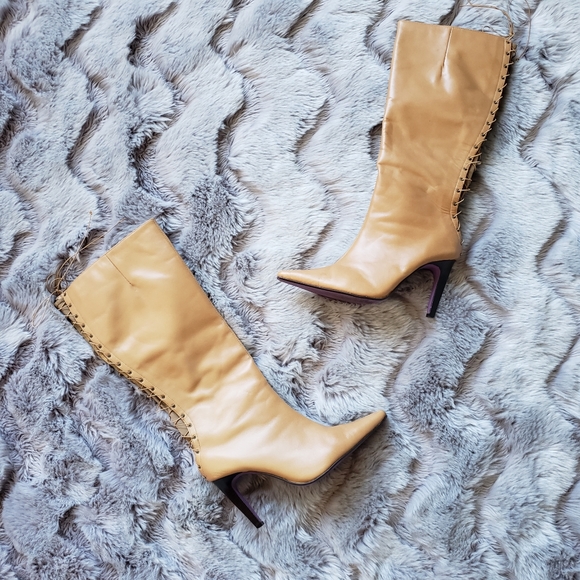 Suzanne Somers Nude Heeled Lace Up Boots - Picture 1 of 8